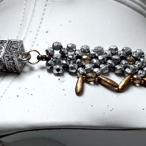 Beading tutorial Barbed Elegance Clasp